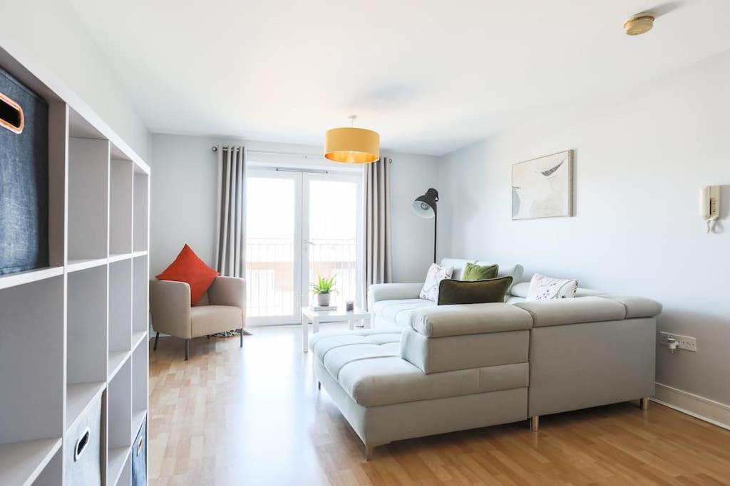 Appartement 5* Ultra Luxury, Great Views, Underground Parking à Belfast Extérieur photo